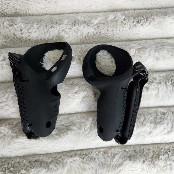 VR Controller Grips Upgraded Controller Grips For Oculus Quest 3 - Black - Picture 3 of 5